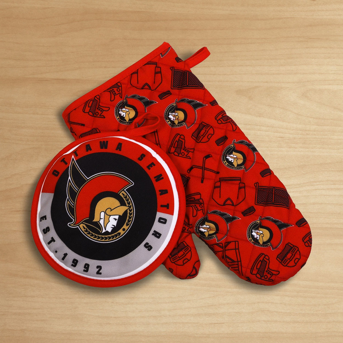 NHL Ottawa Senators Kitchen Oven Mitt Pot Holder Set, 2-pc