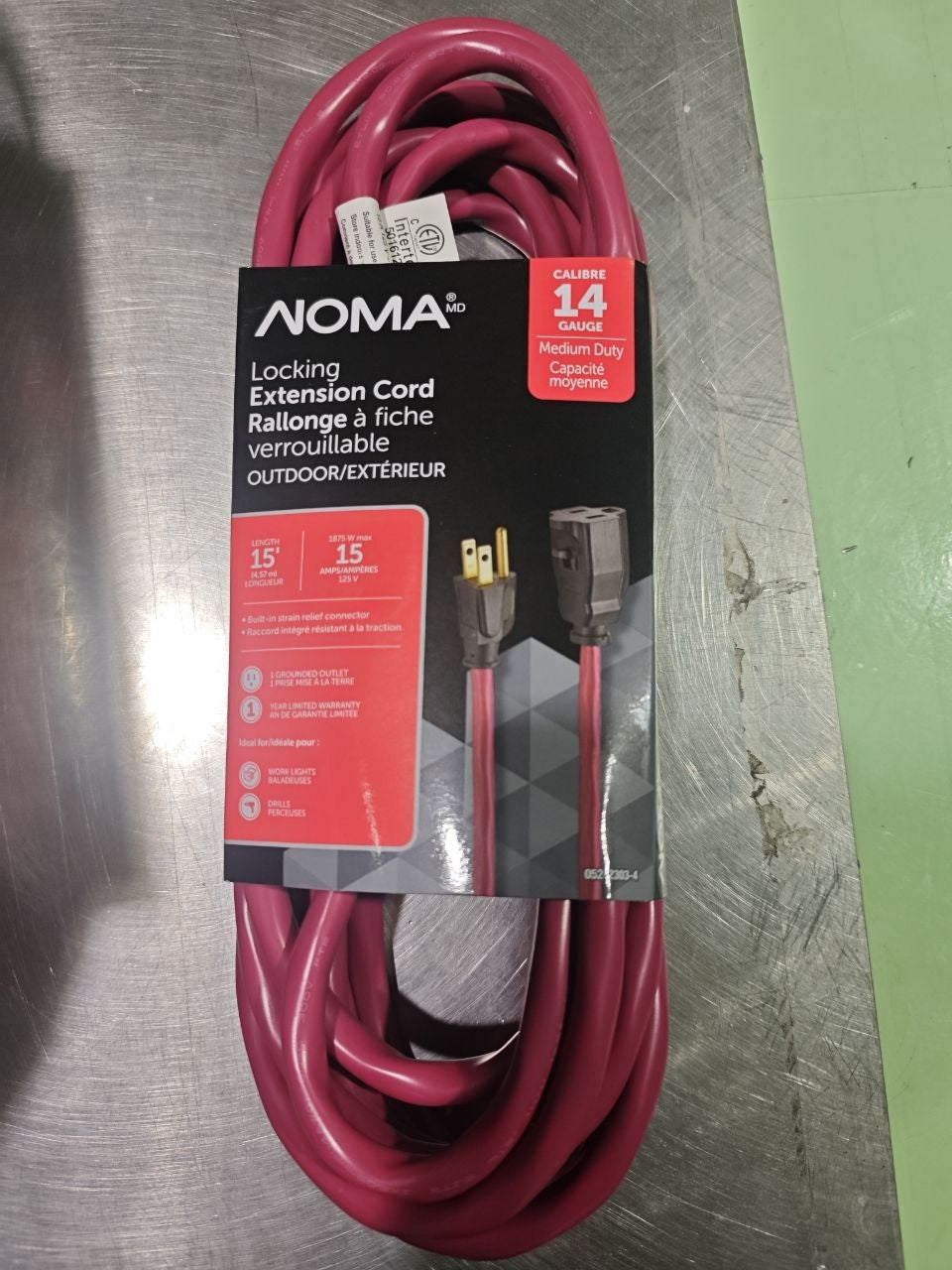 NOMA 16-ft 5-in 14/3 Outdoor Extension Cord with Grounded Outlet and Locking Connector, Red