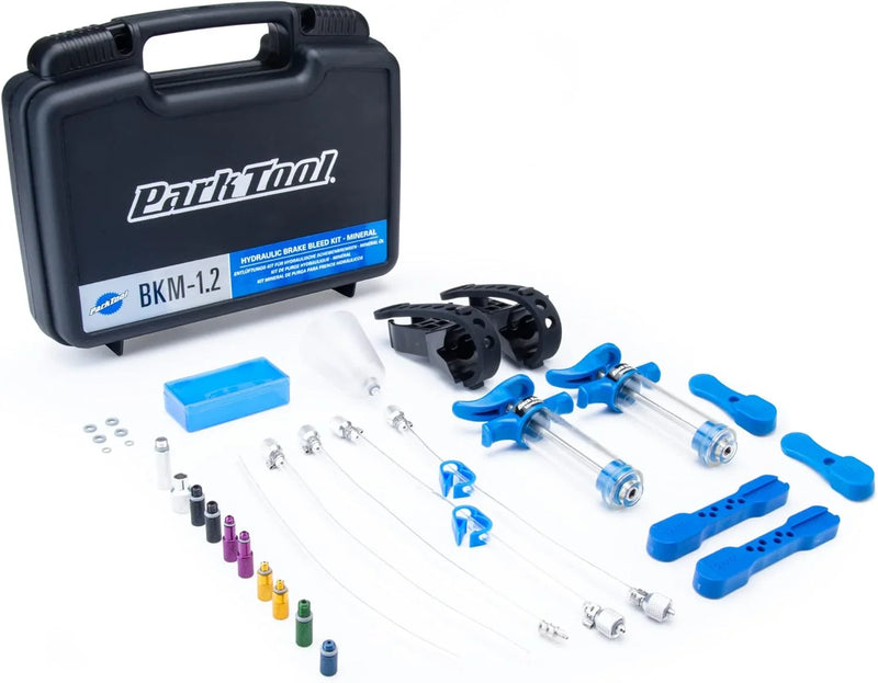 Hydraulic brake fluid discharge kit suitable for mineral oil K9