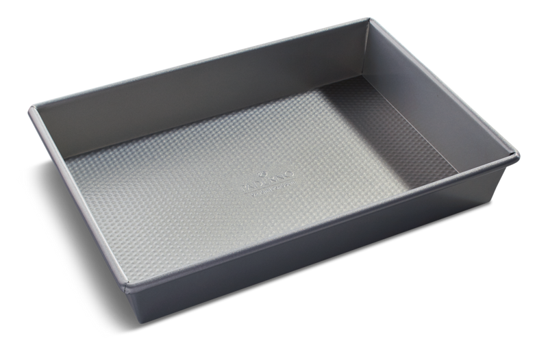 PADERNO Professional Non-Stick Rectangular Cake Pan, 9 x 13-in M3